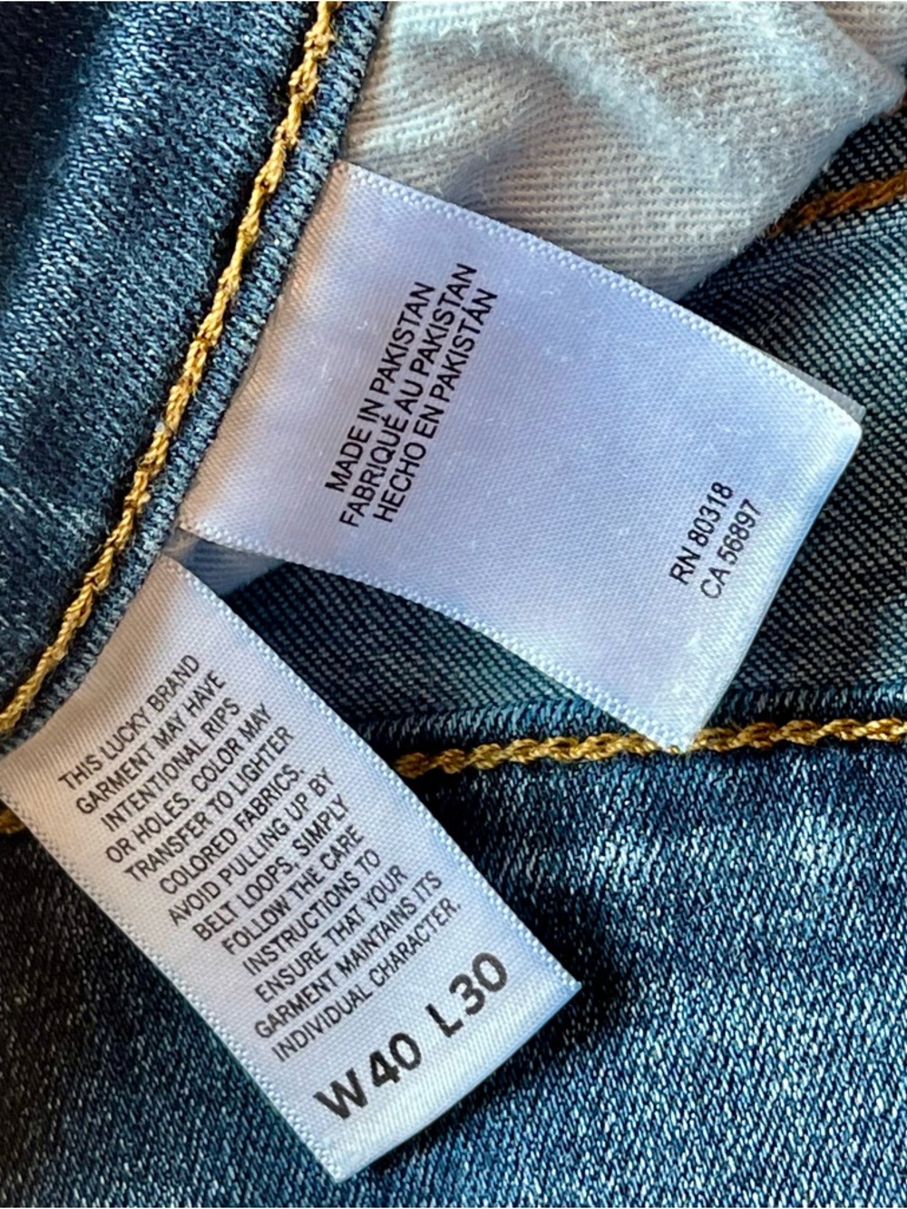 Men’s Lucky Brand 221 Straight Jeans Medium Wash, 40”x30” - Picture 5 of 8